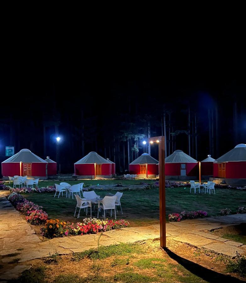 The Glamping Spot Kalam Hotell Exteriör bild